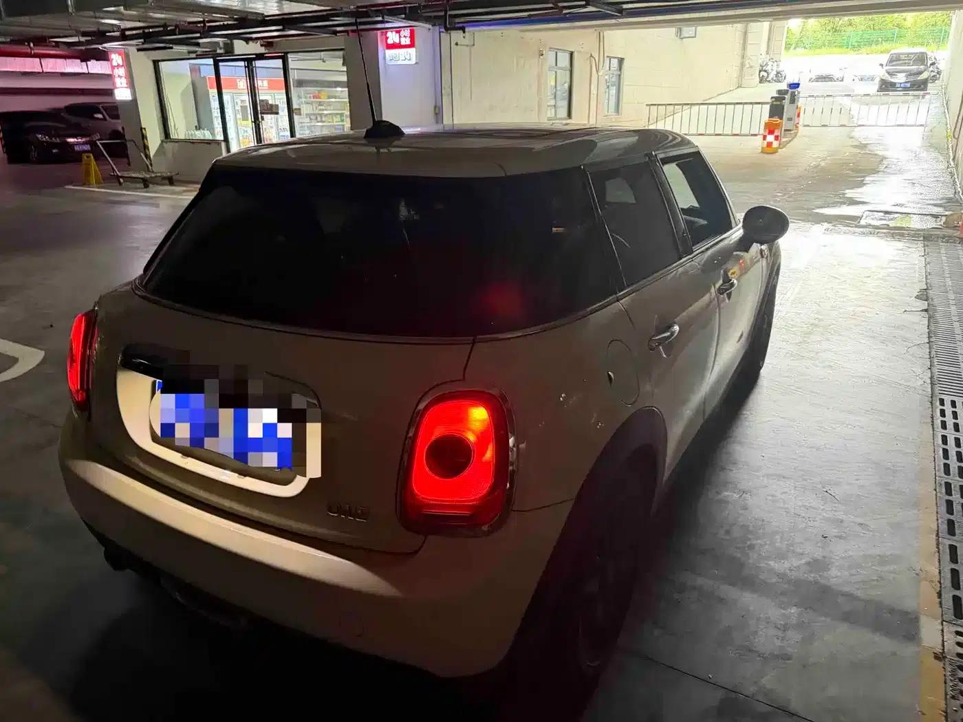2018 MINI 1.5T ONE PLUS 5-Door — миниатюра 3