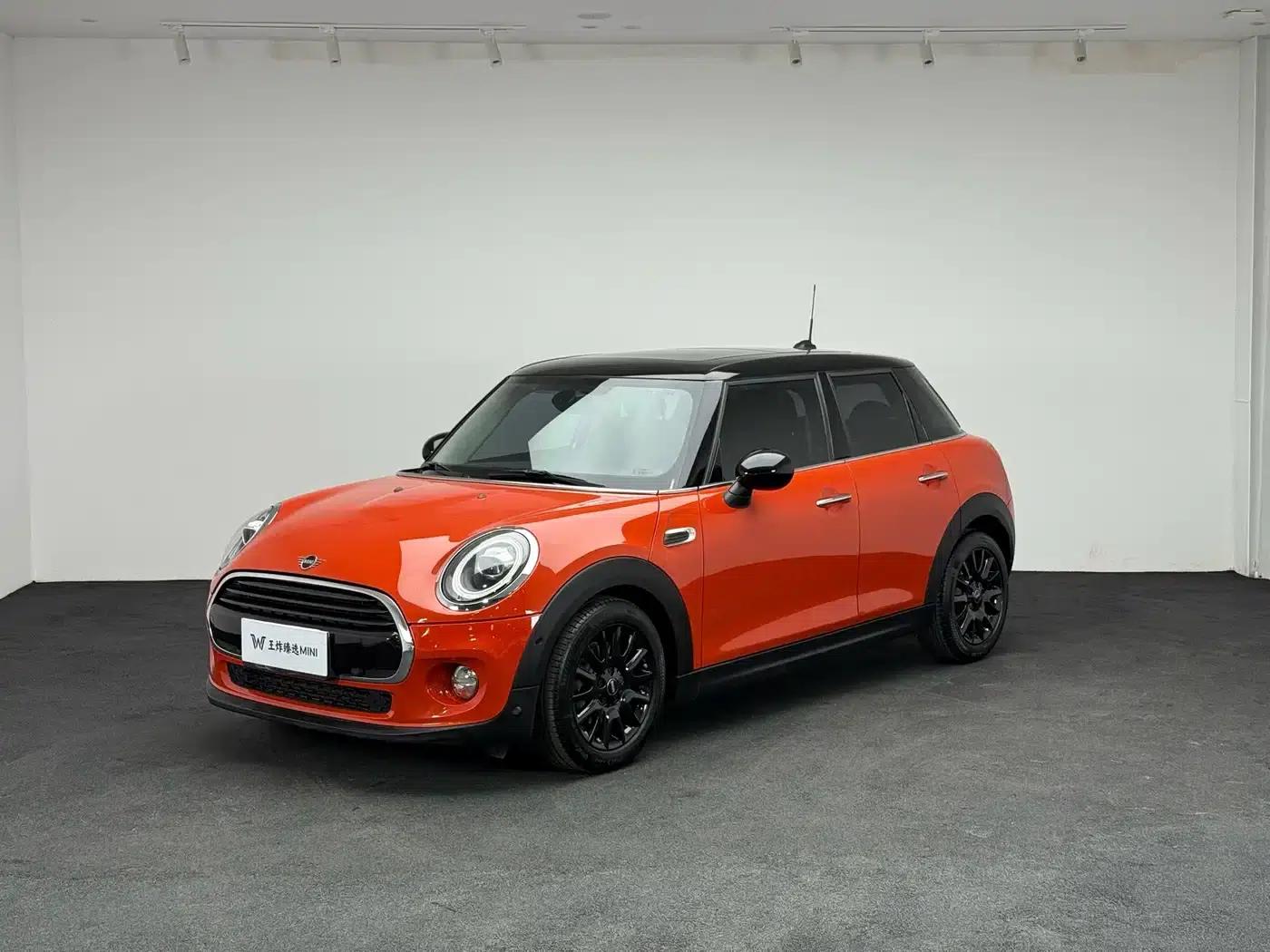2019 MINI 1.5T COOPER Classic 5-Door — миниатюра 2