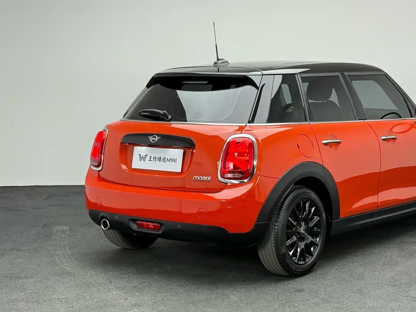 2019 MINI 1.5T COOPER Classic 5-Door — миниатюра 15