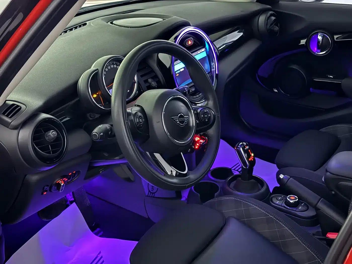 2019 MINI 1.5T COOPER Classic 5-Door — миниатюра 9