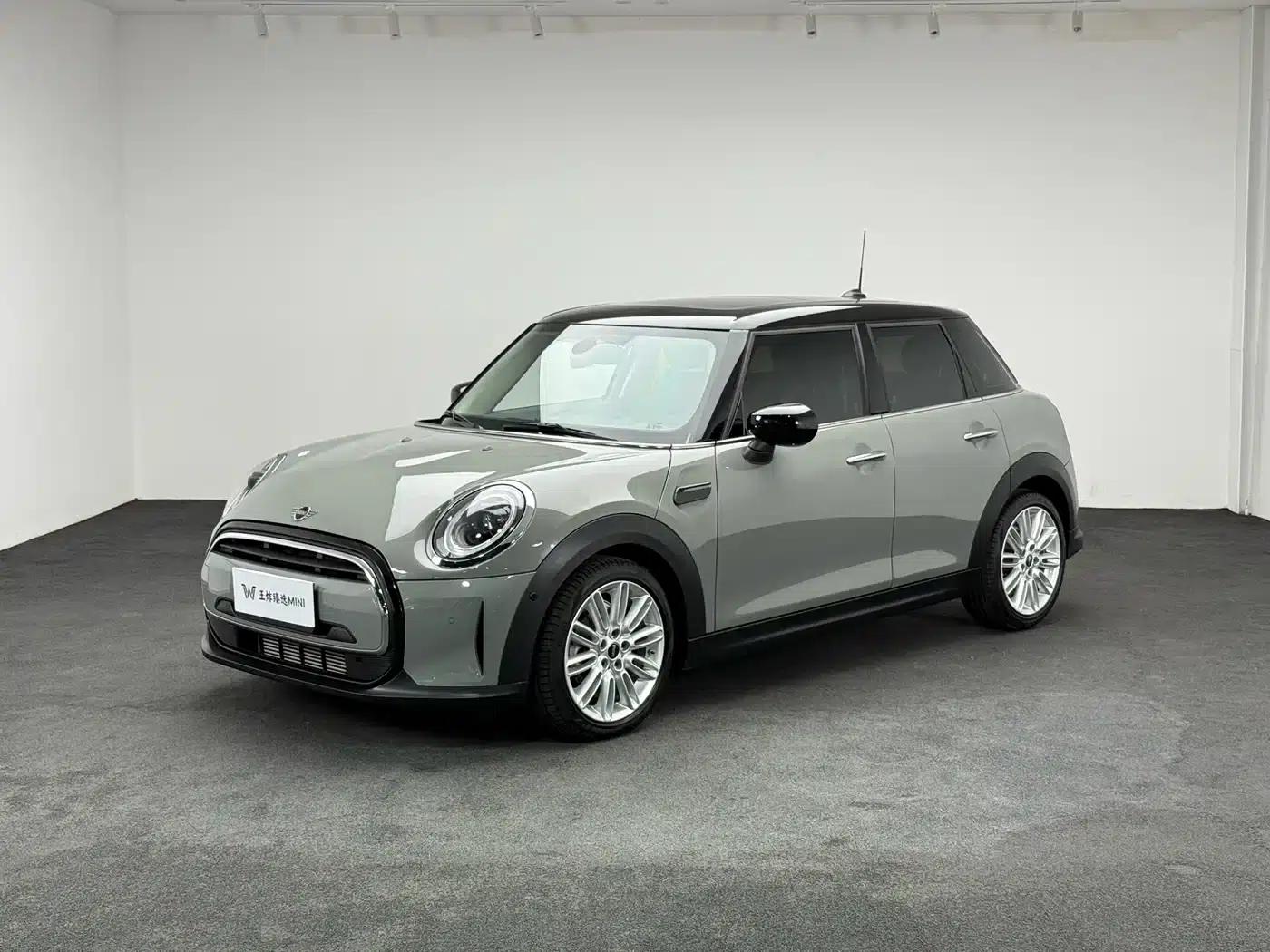 2022 MINI 1.5T COOPER Classic 5-Door — миниатюра 2