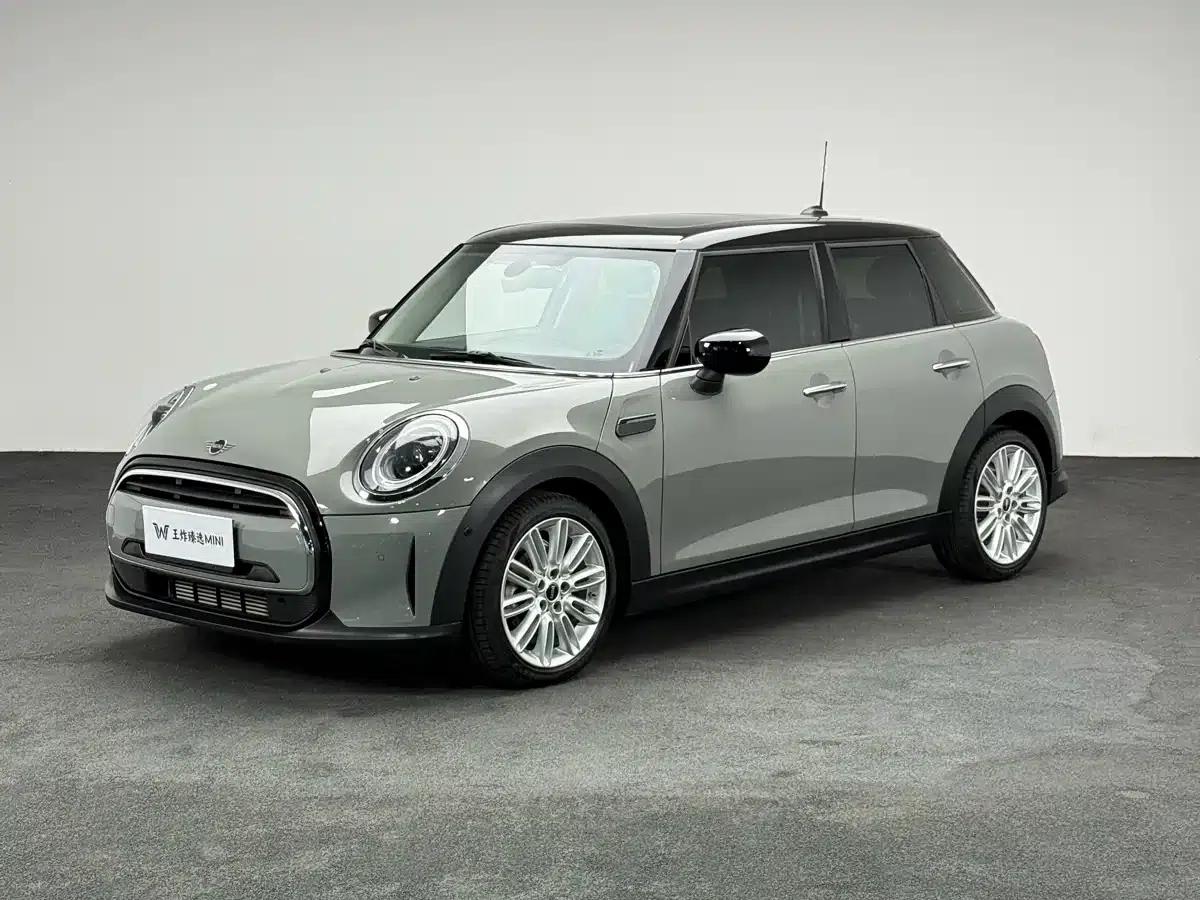 2022 MINI 1.5T COOPER Classic 5-Door — миниатюра 7
