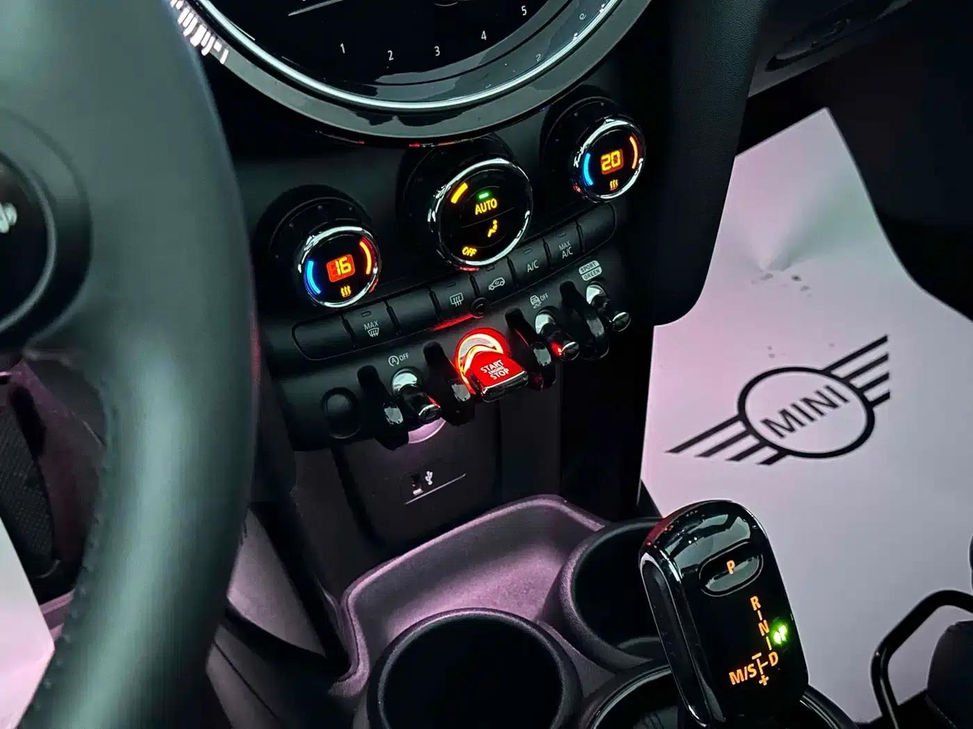 MINI 2022 1.5T COOPER Classic — миниатюра 12
