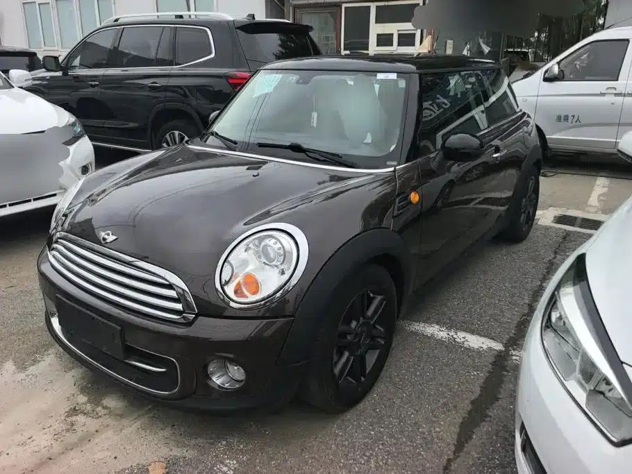 MINI 2011 1.6L COOPER Excitement — миниатюра 1