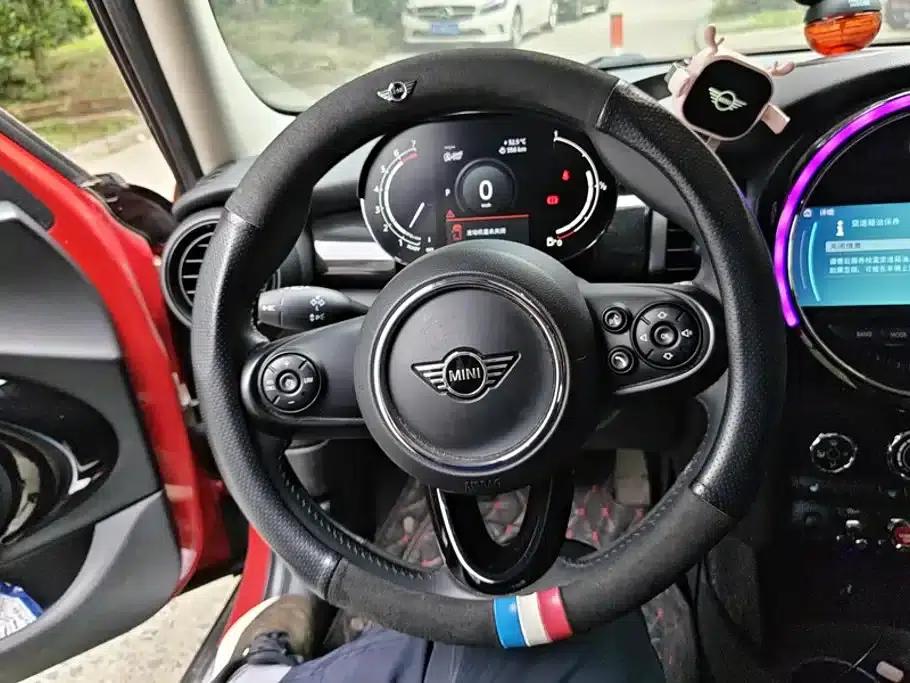 2021 MINI 1.5T COOPER Classic 5-Door — миниатюра 15