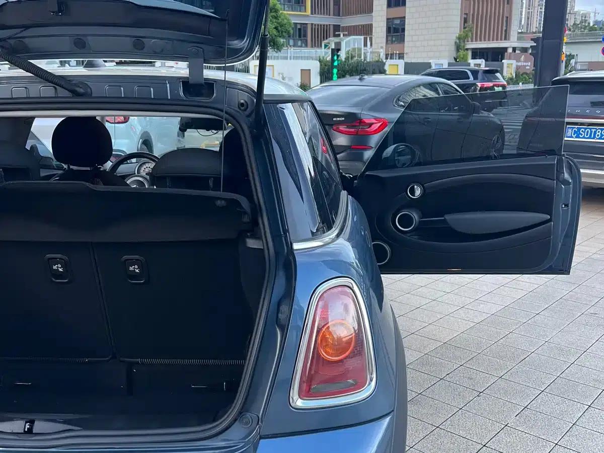MINI 2010 1.6L COOPER Cheer — миниатюра 14