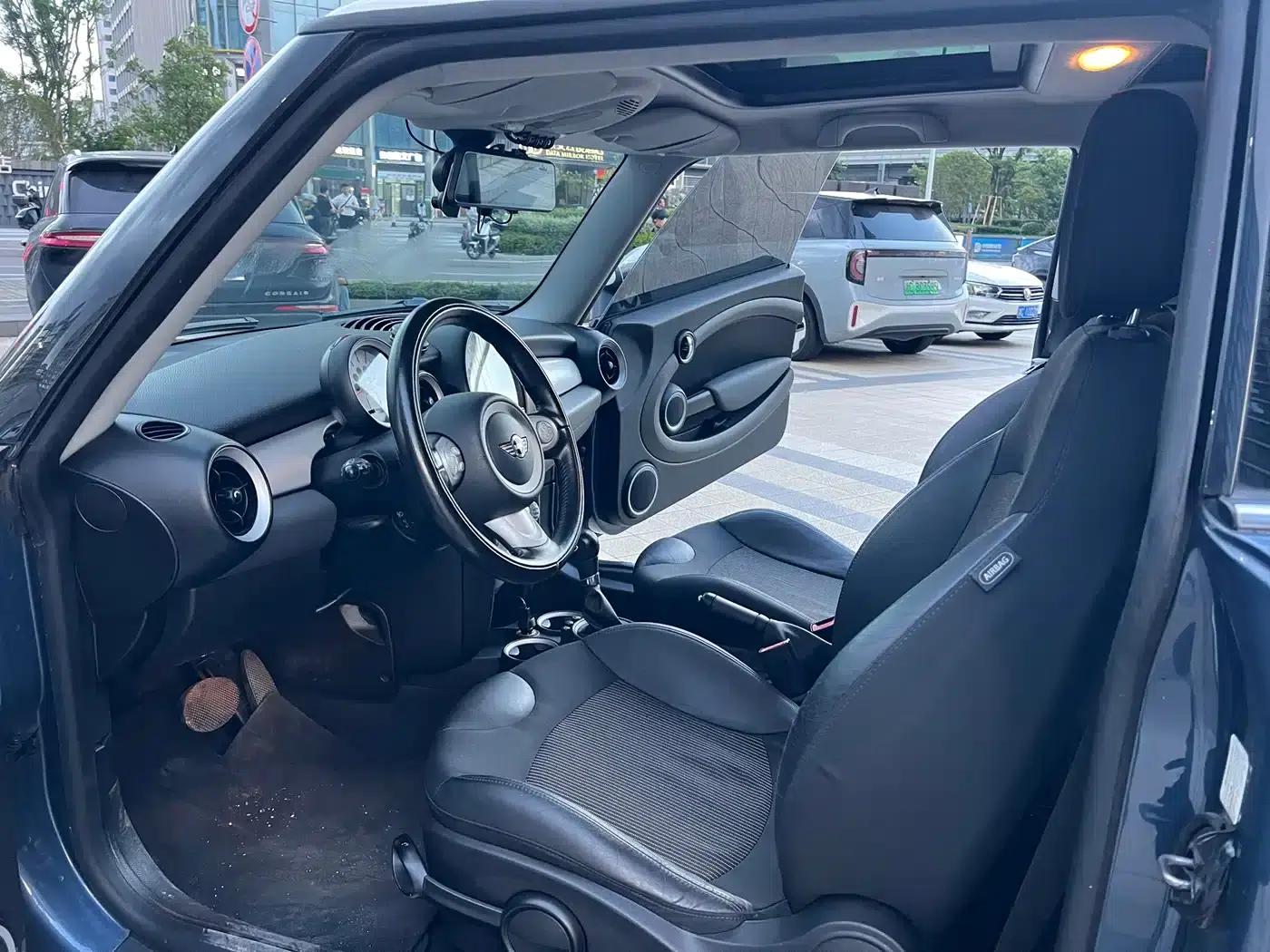 MINI 2010 1.6L COOPER Cheer — миниатюра 6