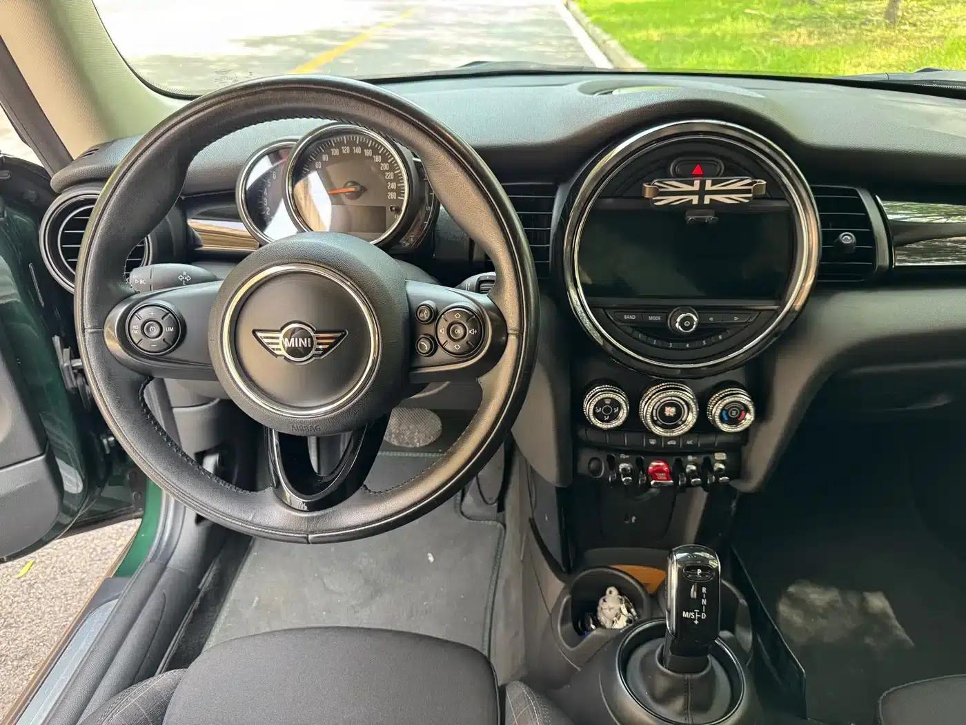 2018 MINI 1.5T COOPER Classic — миниатюра 8