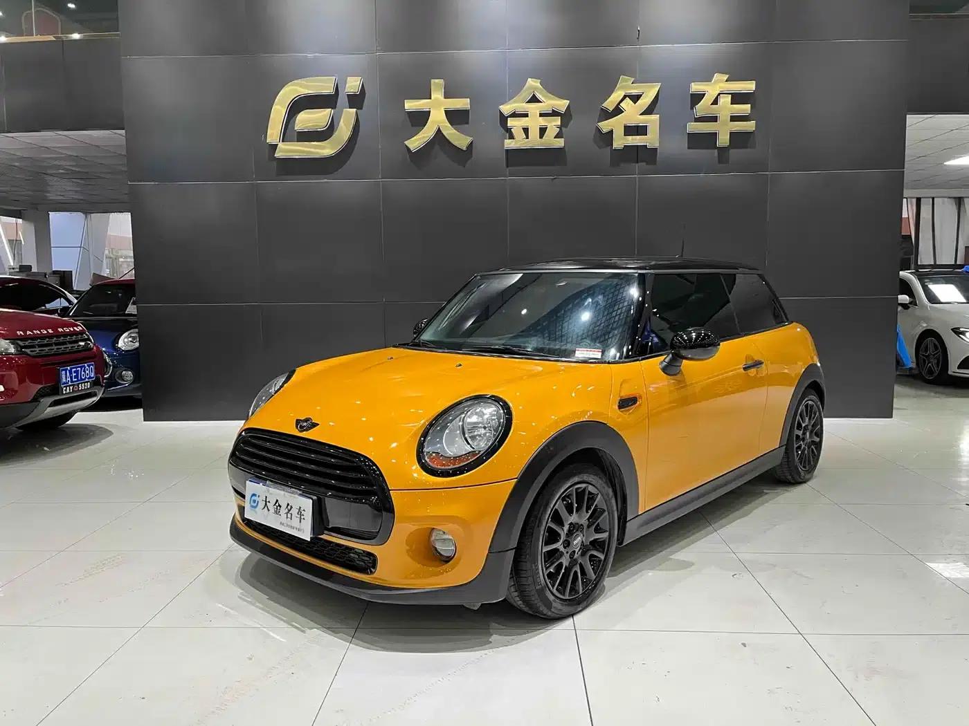 2014 MINI 1.5T COOPER Fun — миниатюра 1