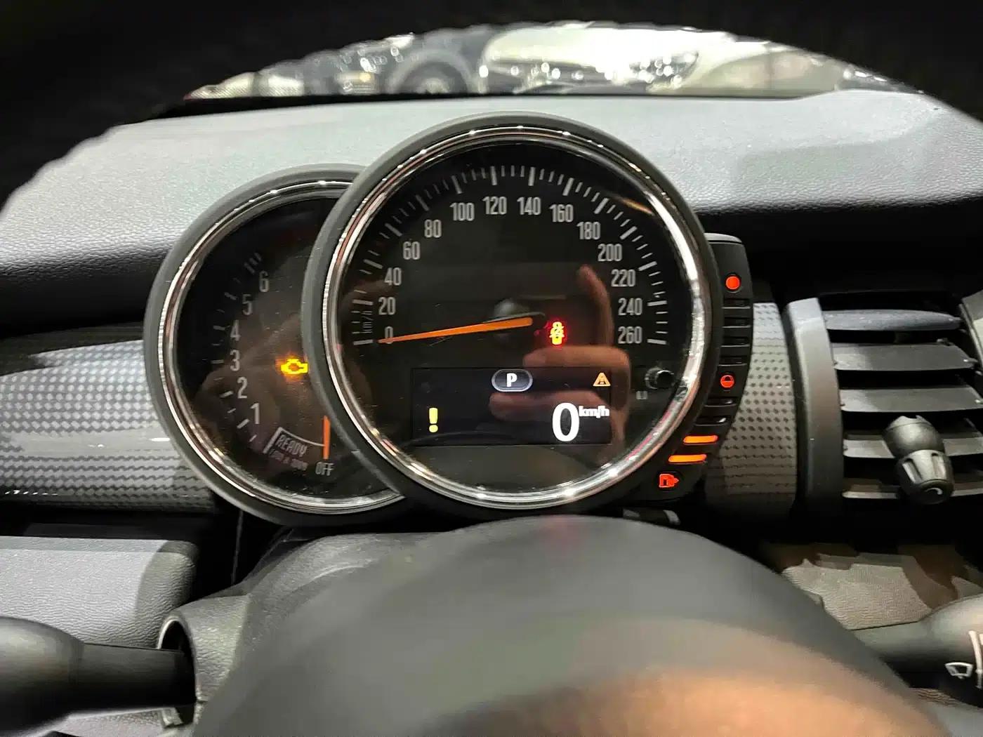 2014 MINI 1.5T COOPER Fun — миниатюра 13