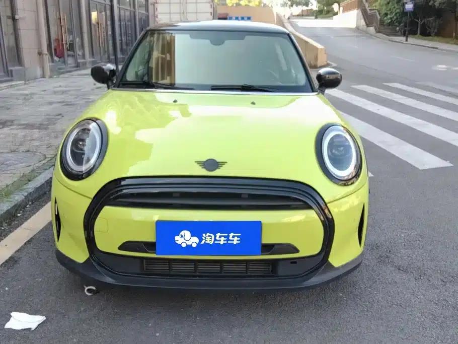 MINI 2023 1.5T COOPER Artist — миниатюра 2