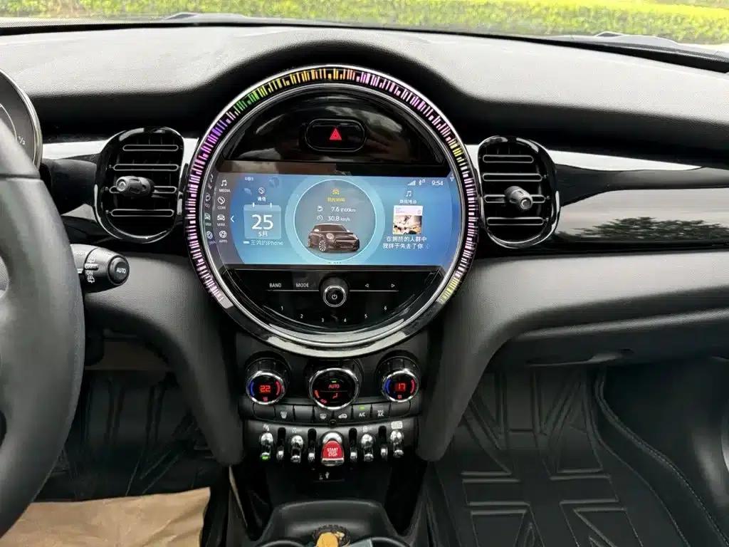 MINI 2022 Facelift 1.5T COOPER Artist — миниатюра 13