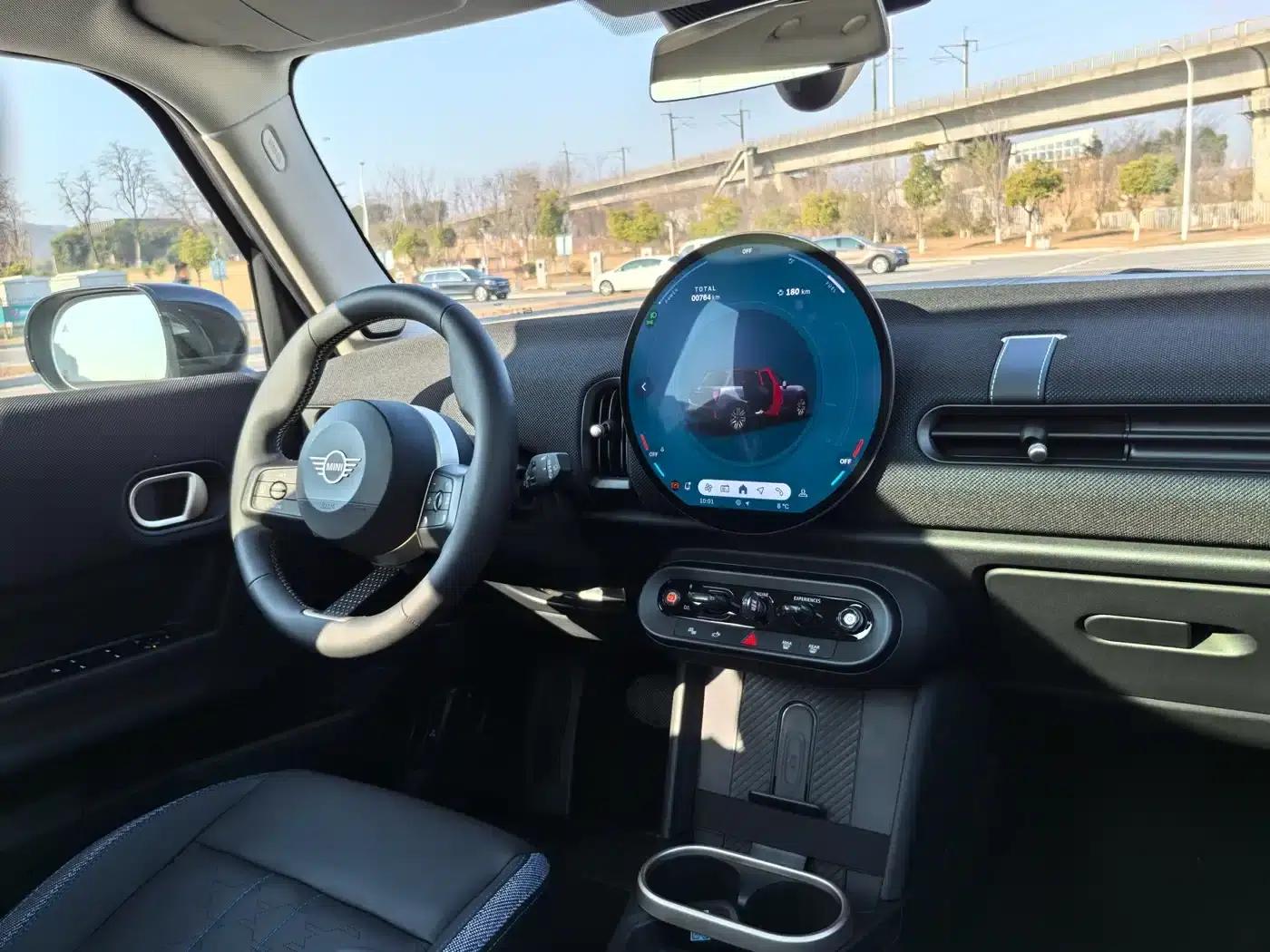 2025 MINI 1.5T COOPER Classic 5-Door — миниатюра 13