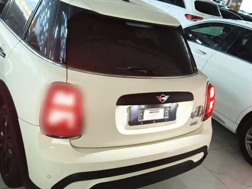 MINI 2022 1.5T ONE 5-Door Plus — миниатюра 6