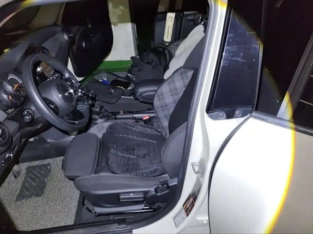 2015 MINI 1.5T COOPER Fun 5-Door — миниатюра 12