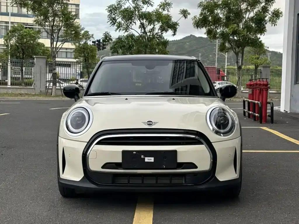 2022 MINI 1.5T COOPER Classic 5-Door — миниатюра 13