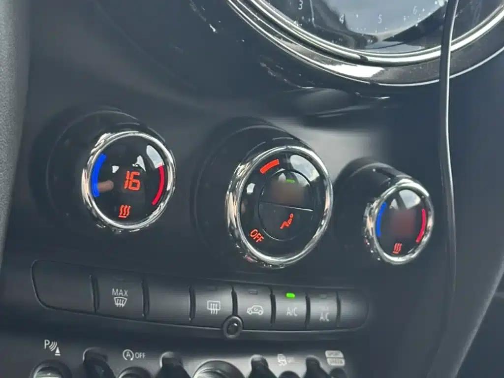 2022 MINI 1.5T COOPER Classic 5-Door — миниатюра 14