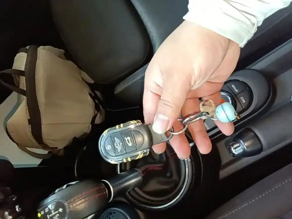 2014 MINI 2.0T COOPER S Fun — миниатюра 9