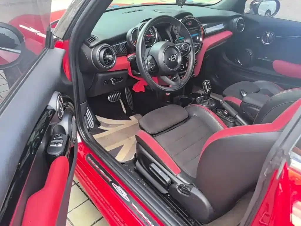 MINI 2018 2.0T COOPER S Classic — миниатюра 16