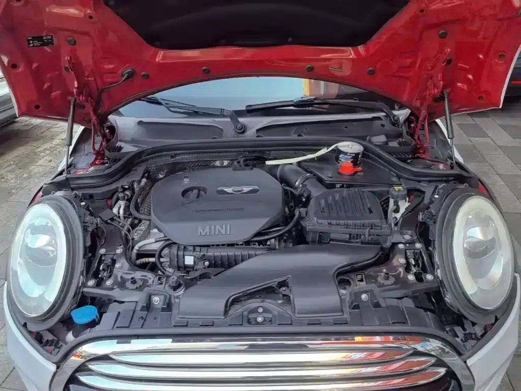 2016 MINI 1.5T COOPER Avant-garde 5-Door Edition — миниатюра 20