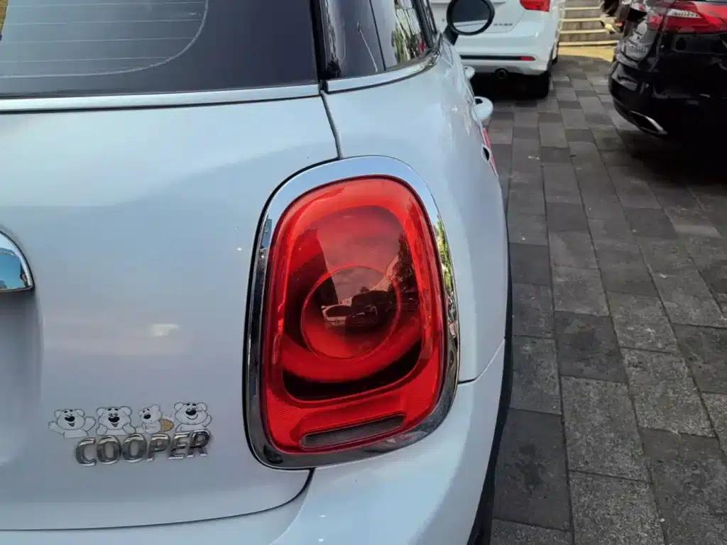 2016 MINI 1.5T COOPER Avant-garde 5-Door Edition — миниатюра 8