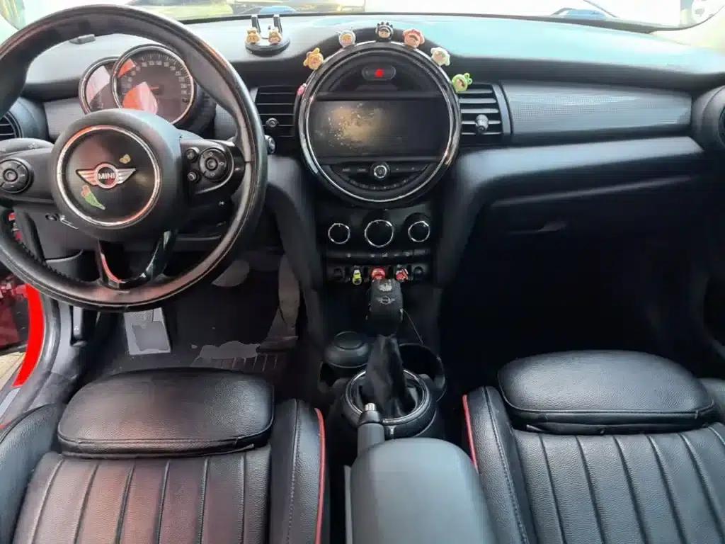 2016 MINI 1.5T COOPER Avant-garde 5-Door Edition — миниатюра 10