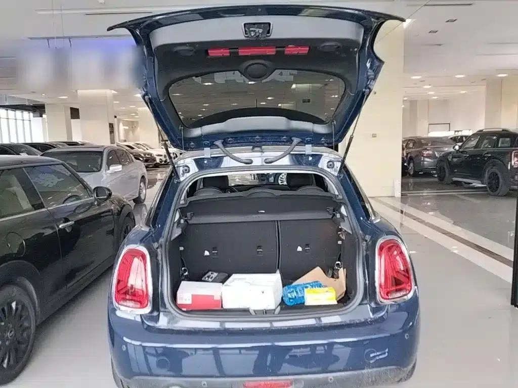 MINI 2019 1.5T COOPER Artist 5-Door Edition — миниатюра 19