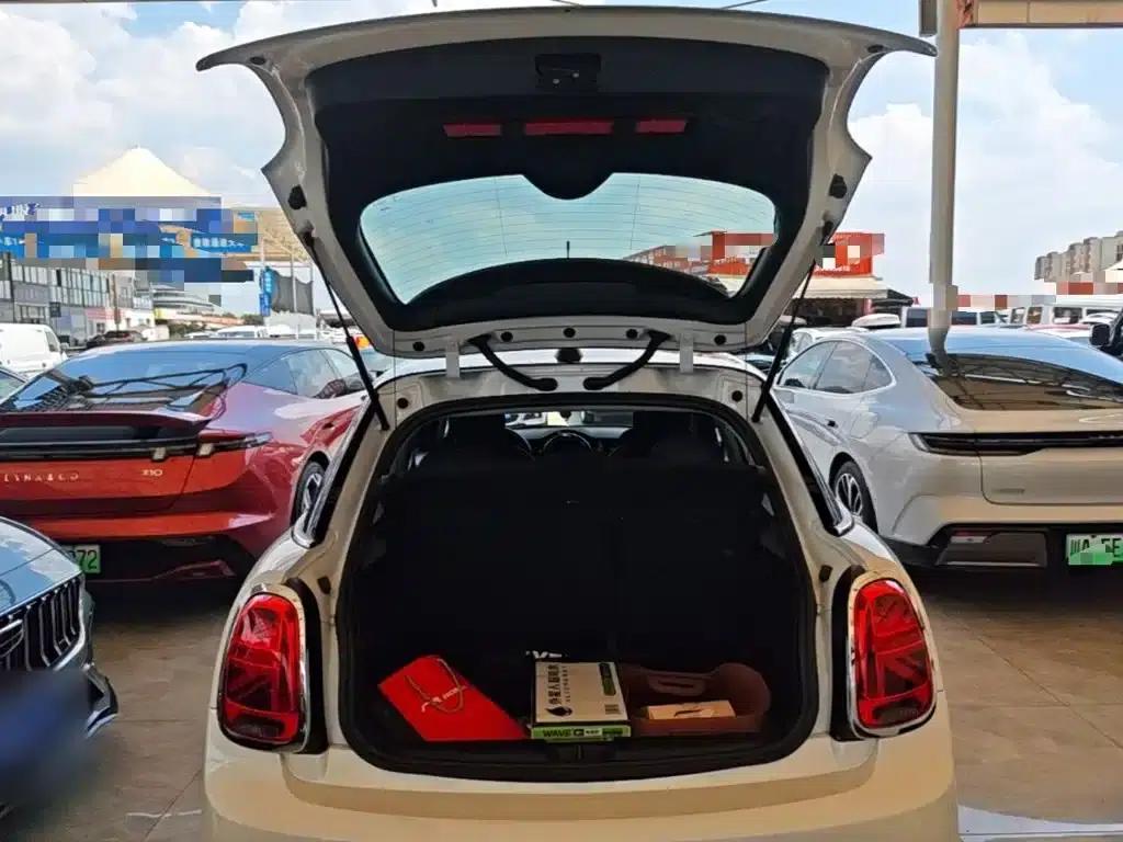 MINI 2023 Facelift 1.5T COOPER Artist 5-Door Edition — миниатюра 19