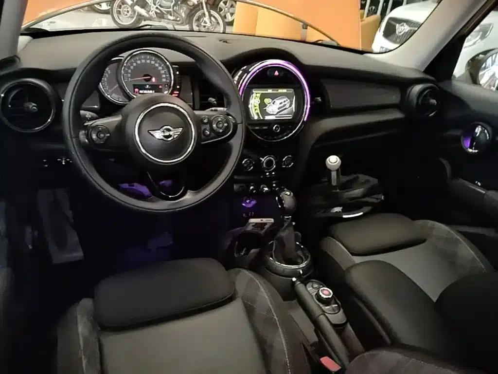 2015 MINI 1.5T COOPER Fun 5-Door — миниатюра 10