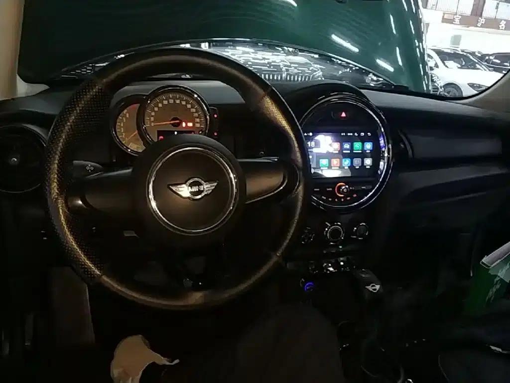 2016 MINI 1.2T ONE 5-Door — миниатюра 10