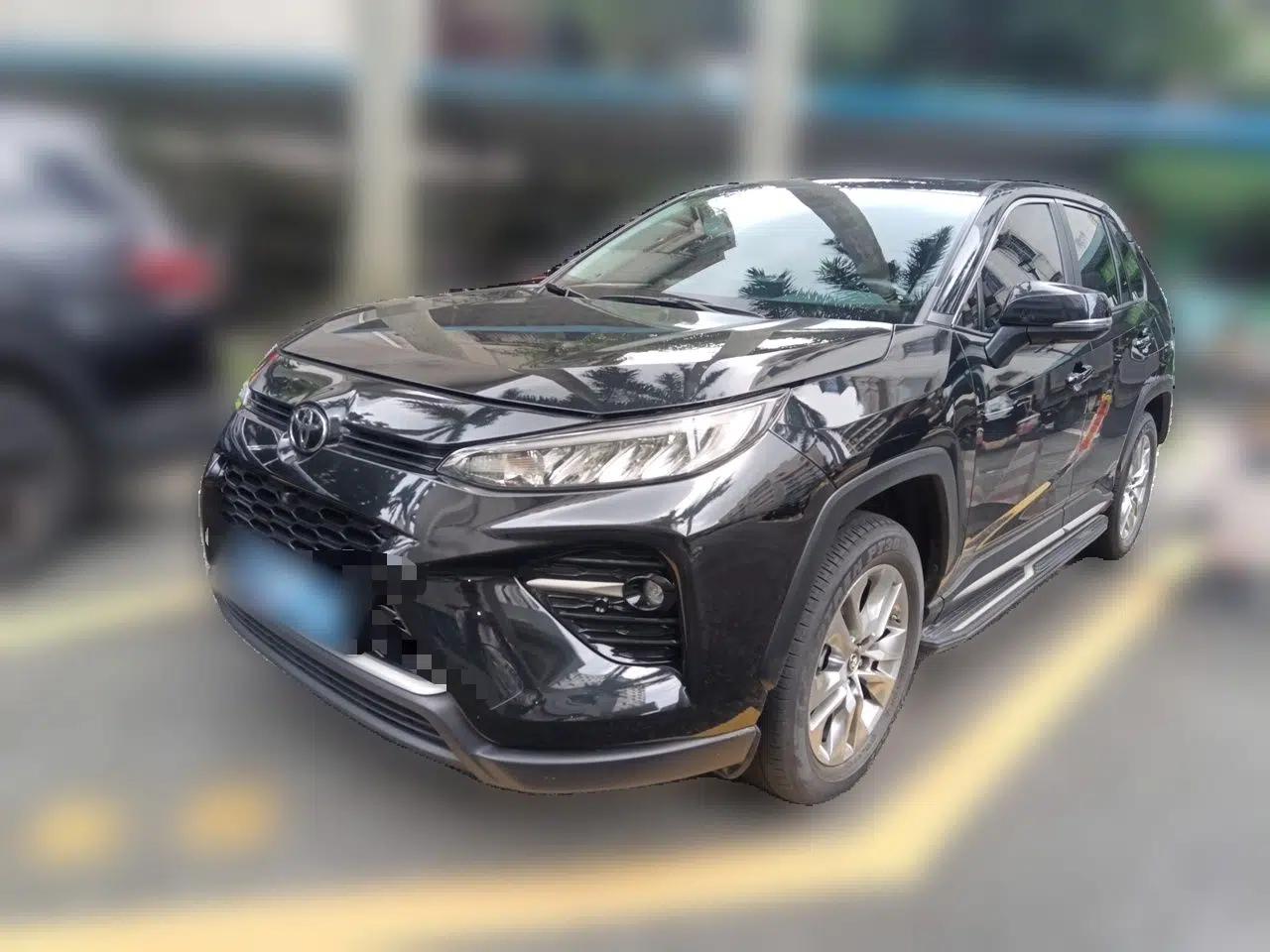 Toyota Wildlander 2022 2.0L CVT Two-Wheel Drive Luxury PLUS Edition — миниатюра 1