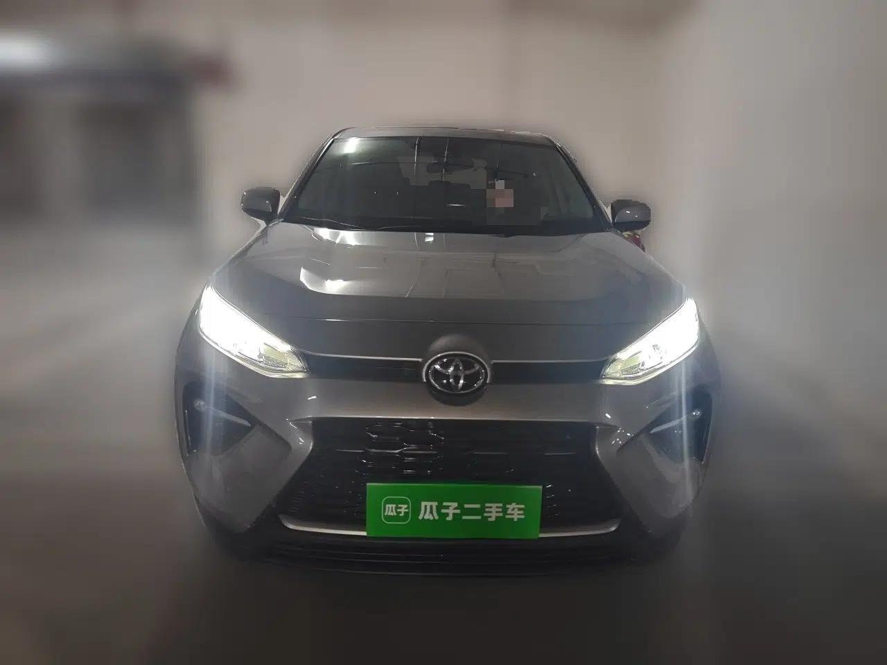 Toyota Wildlander 2023 2.0L CVT Two-Wheel Drive Urban Edition — миниатюра 2