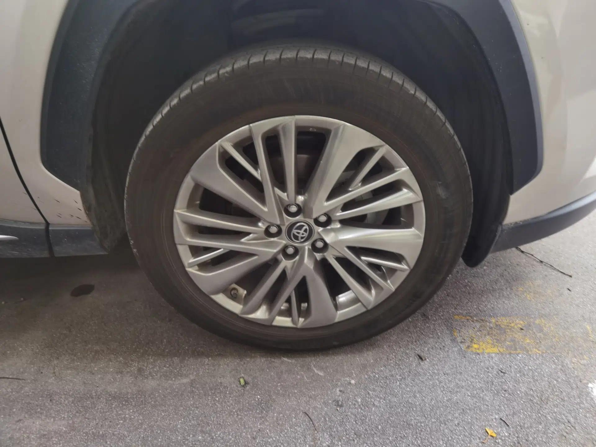 Toyota Wildlander 2022 2.0L CVT Two-Wheel Drive Prestige Edition — миниатюра 8