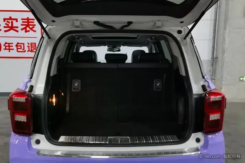 Trumpchi GS8 2017 320T 2WD Luxury Intelligent Connected Edition 7-Seater — миниатюра 23