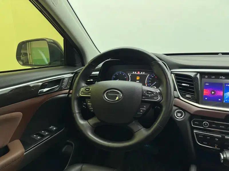 Trumpchi GS8 2017 320T 4WD Luxury Intelligent Connected Edition 7-Seater — миниатюра 16