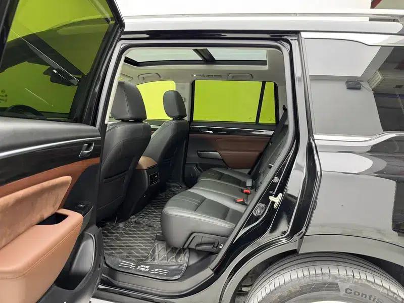 Trumpchi GS8 2017 320T 4WD Luxury Intelligent Connected Edition 7-Seater — миниатюра 18