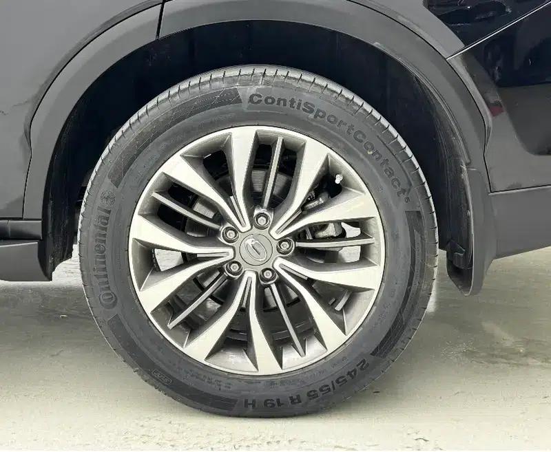 Trumpchi GS8 2017 320T 4WD Luxury Intelligent Connected Edition 7-Seater — миниатюра 9