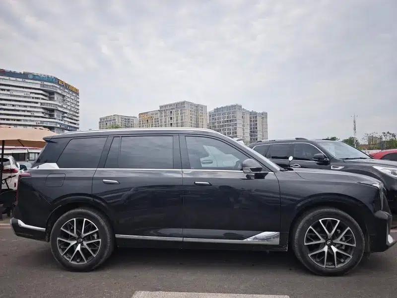 Trumpchi GS8 2024 Dual Engine Series 2.0TM Hybrid Four-Wheel Drive Premium Edition — миниатюра 6