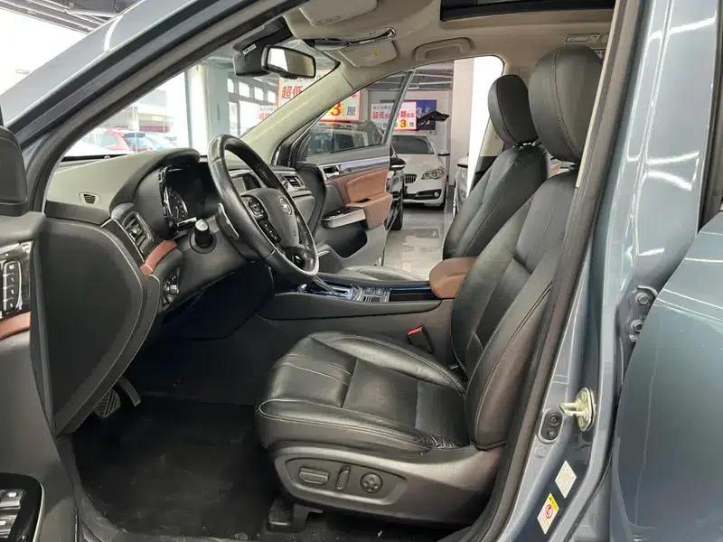 Trumpchi GS8 2017 320T 2WD Luxury Intelligent Connected Edition 7-Seater — миниатюра 18