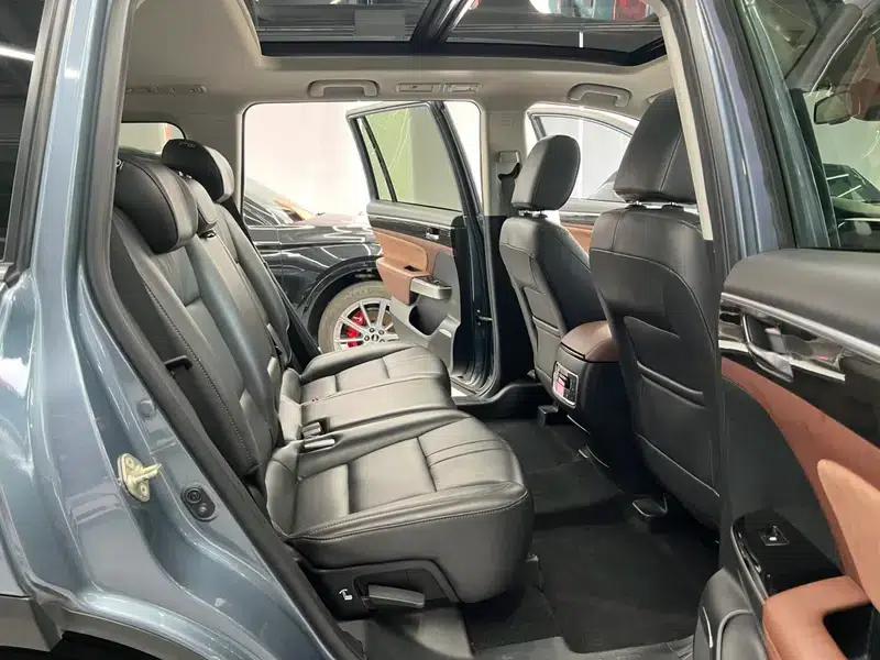 Trumpchi GS8 2017 320T 2WD Luxury Intelligent Connected Edition 7-Seater — миниатюра 7