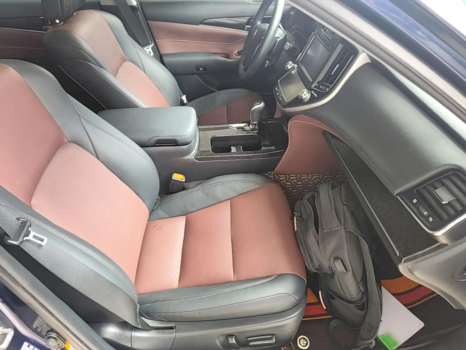 Toyota Crown 2018 2.0T Sport Edition — миниатюра 19