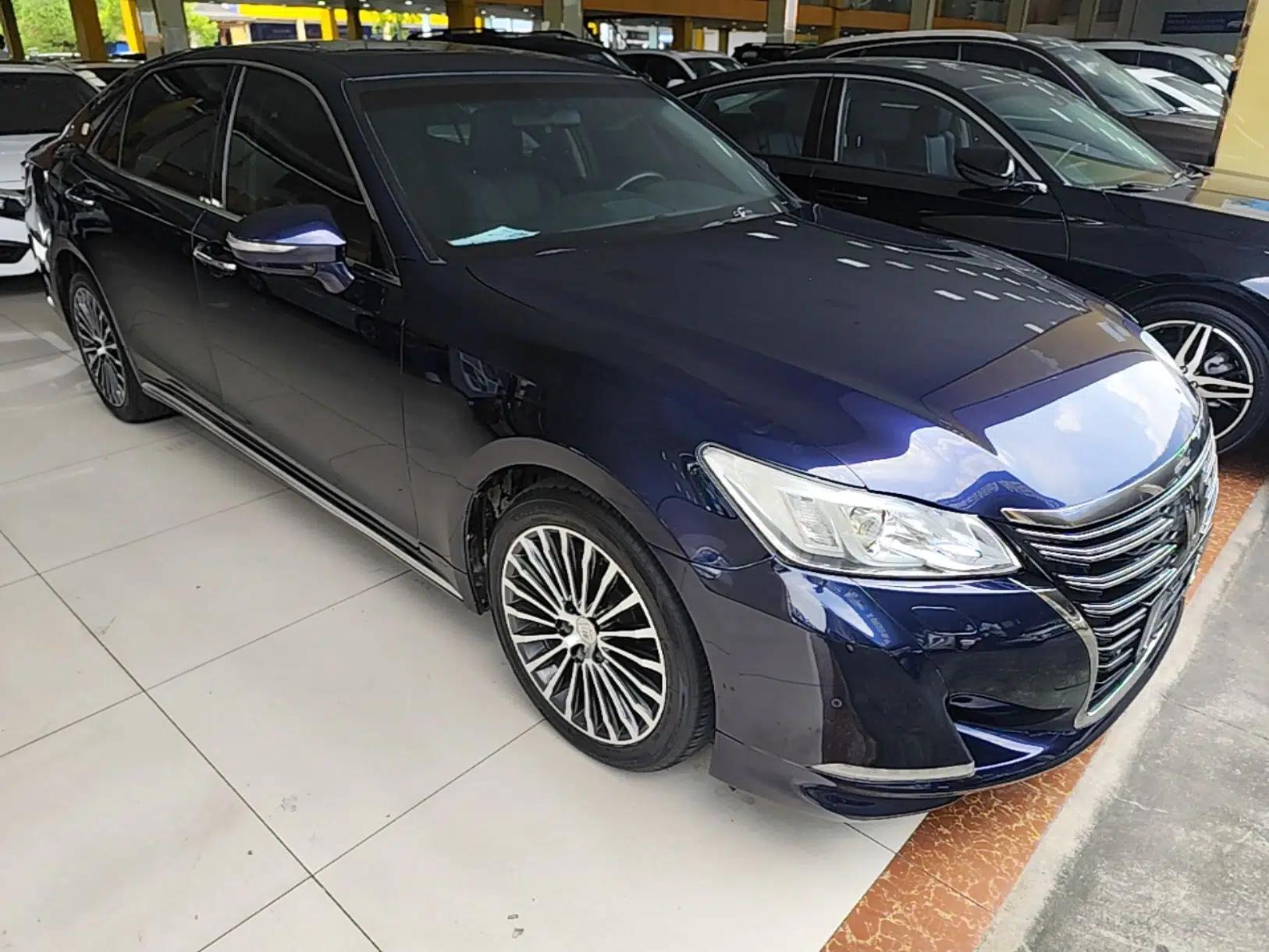 Toyota Crown 2018 2.0T Sport Edition — миниатюра 3