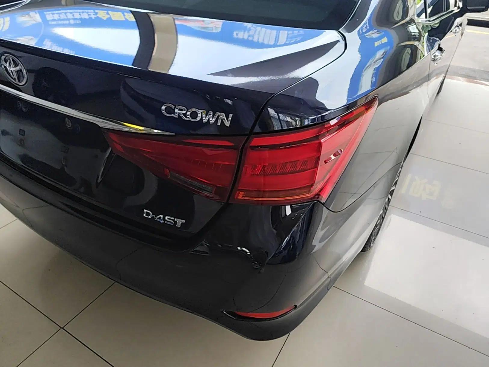 Toyota Crown 2018 2.0T Sport Edition — миниатюра 9