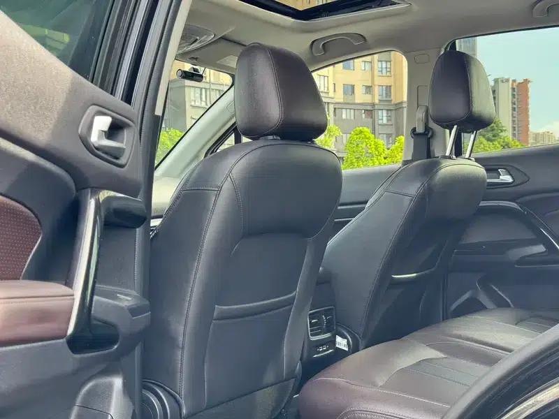 Trumpchi GS4 2018 235T Automatic 2WD Elite Edition — миниатюра 11