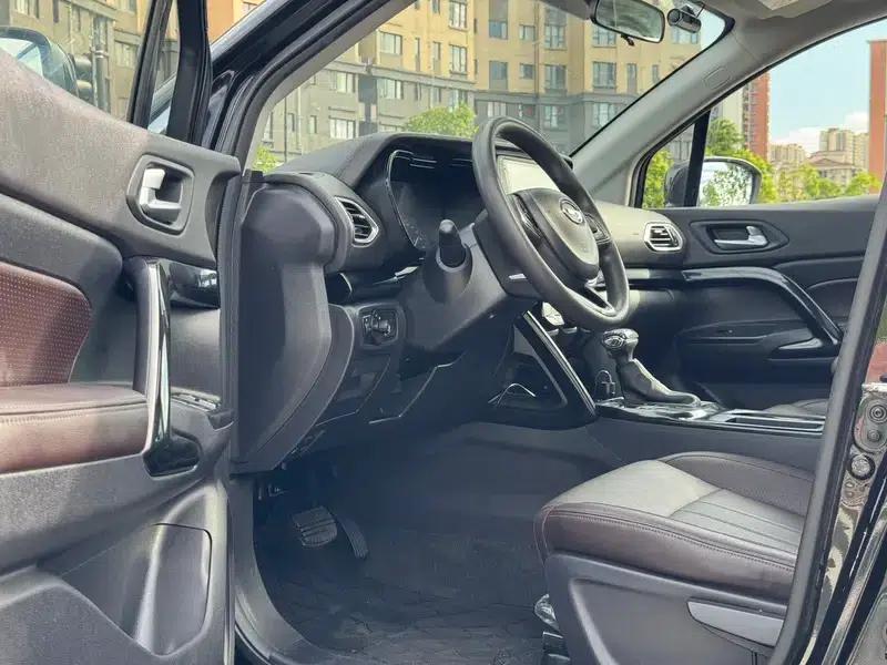Trumpchi GS4 2018 235T Automatic 2WD Elite Edition — миниатюра 10