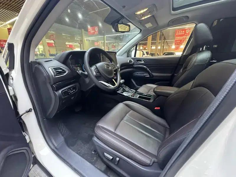 Trumpchi GS4 2018 235T Automatic 2WD Supreme Edition — миниатюра 9