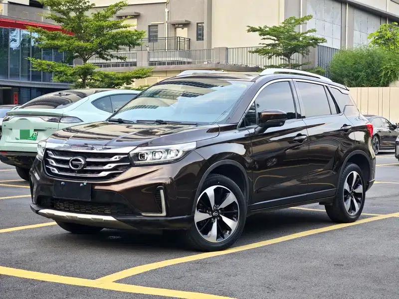 Trumpchi GS4 2019 270T Automatic 2WD Luxury Intelligent Edition — миниатюра 1
