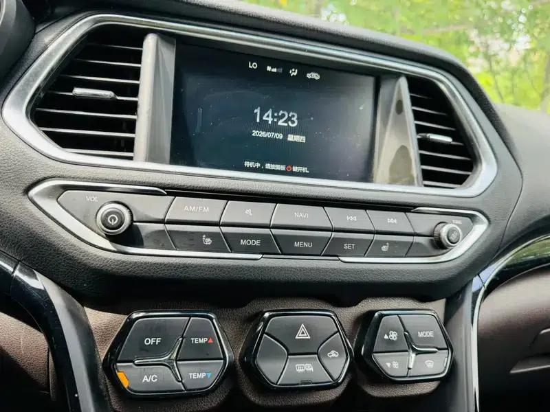 Trumpchi GS4 2016 235T Manual Deluxe Edition — миниатюра 10