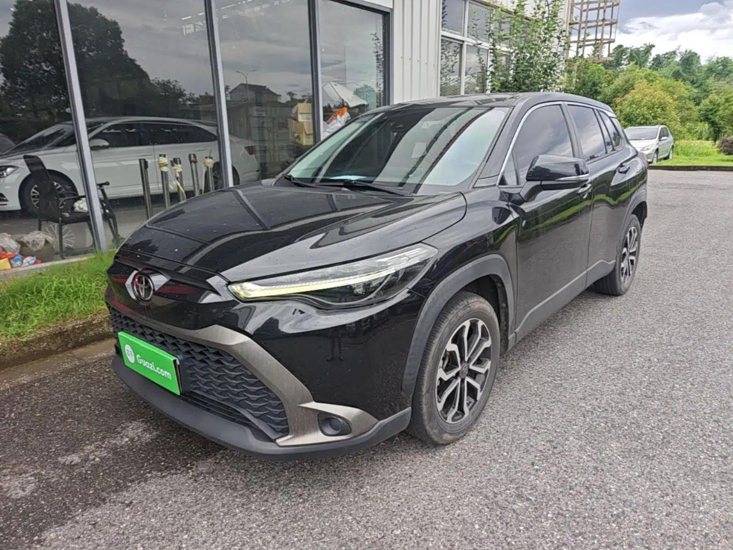 Toyota FRONTLANDER 2022 2.0L CVT Luxury Edition — миниатюра 1