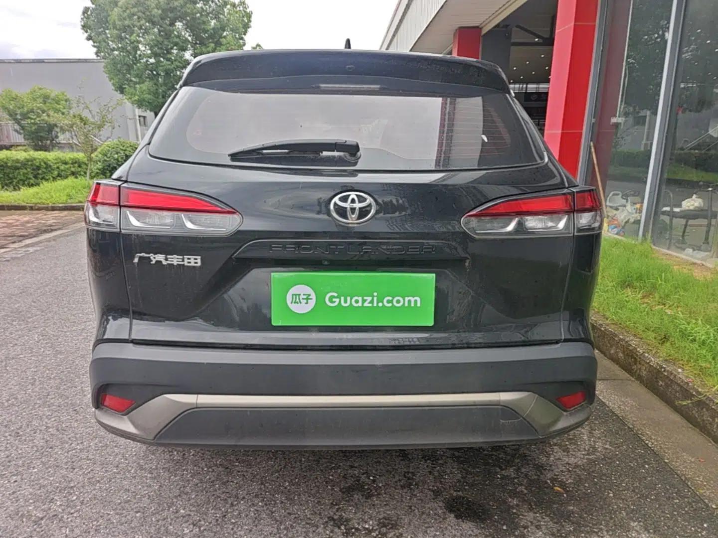 Toyota FRONTLANDER 2022 2.0L CVT Luxury Edition — миниатюра 5